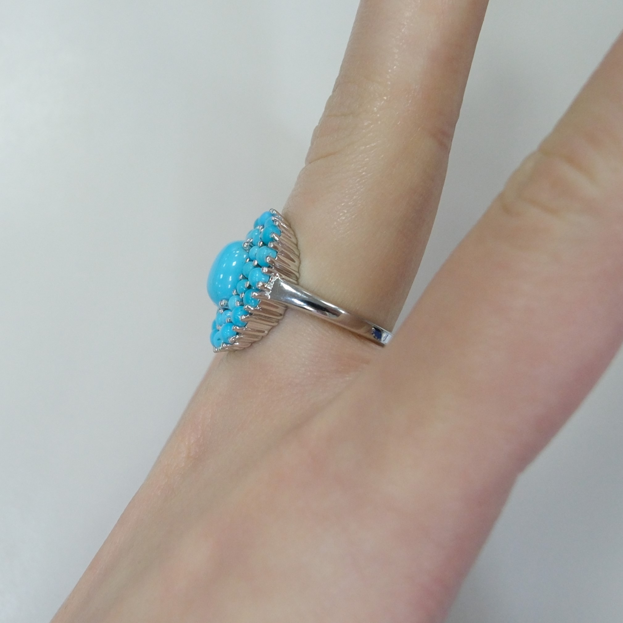 Серебряное кольцо с бирюзой
